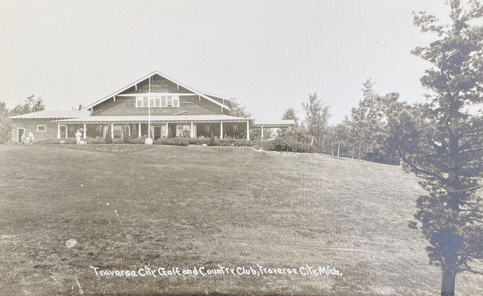 Traverse City Country Club - Vintage Postcard